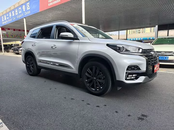 Chery Tiggo 8