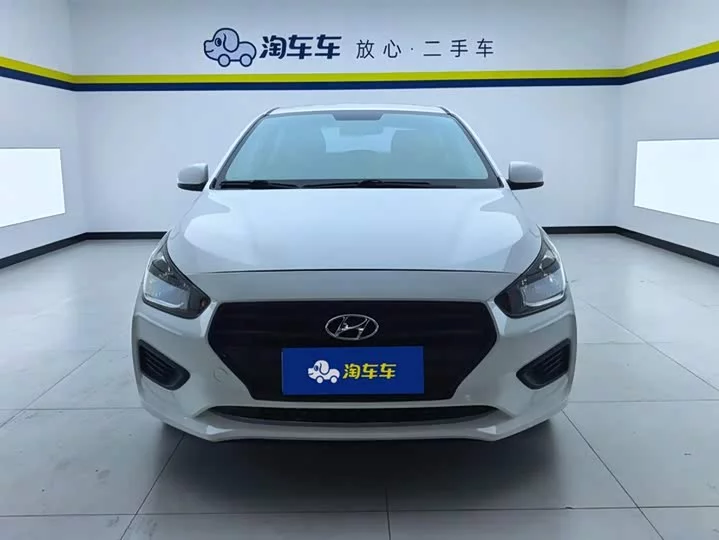 Hyundai Rena