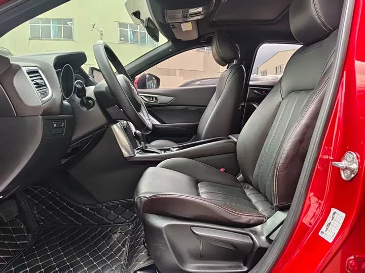 Mazda CX-4