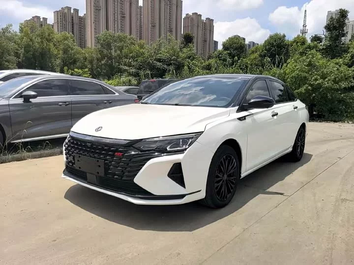 Dongfeng Yixuan MAX