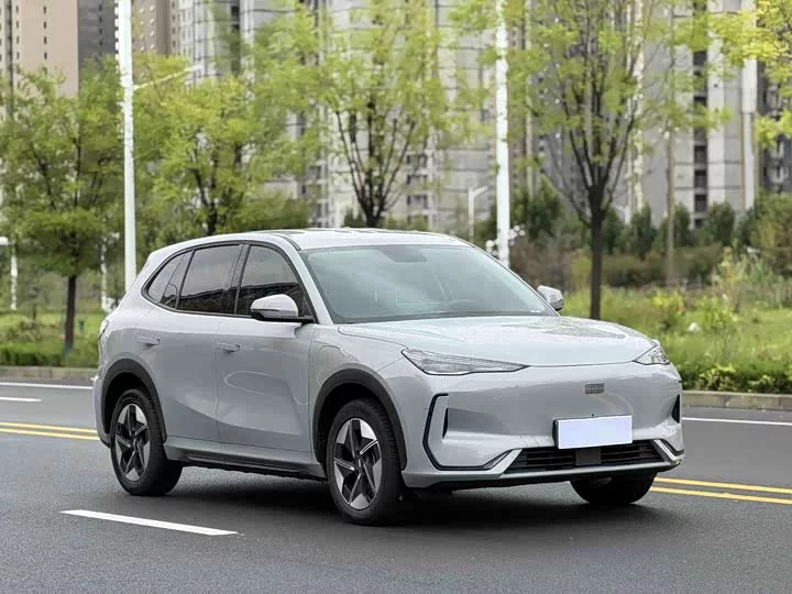 Geely Galaxy E5