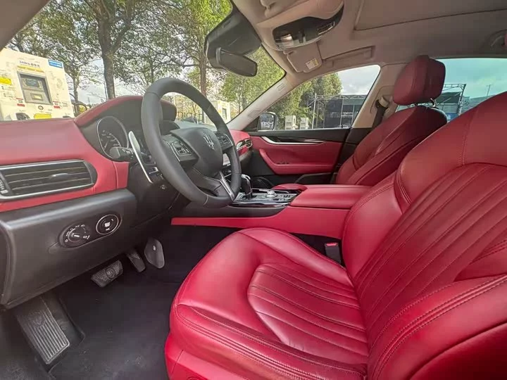 Maserati Levante