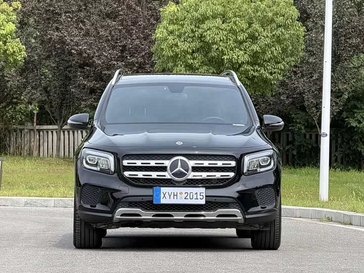 Mercedes-Benz GLB