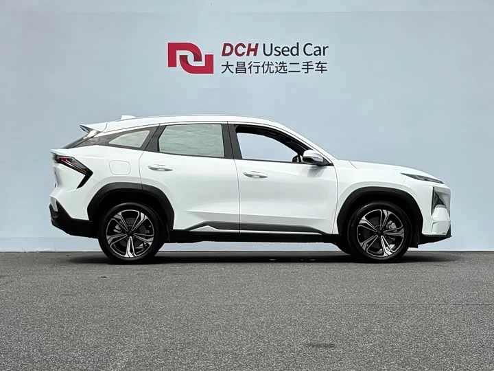 Geely Galaxy L7