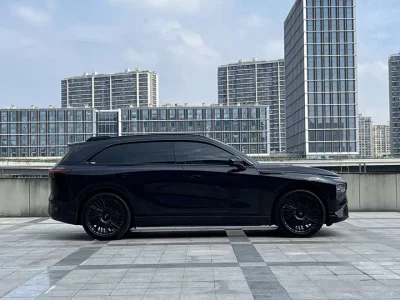 XPeng G9