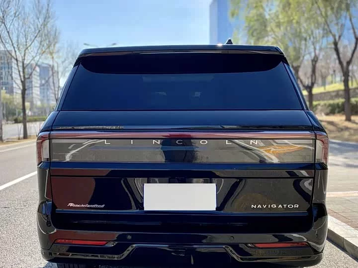 Lincoln pilot