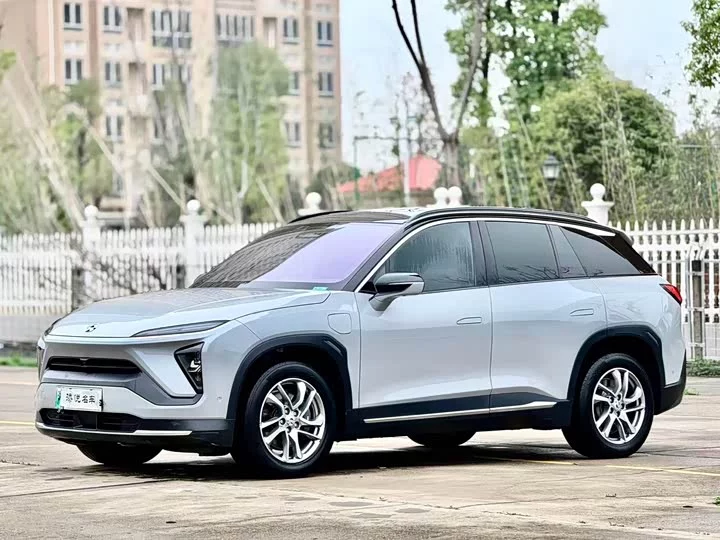 NIO ES6