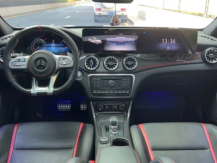 Mercedes-Benz GLA AMG
