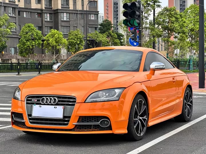 Audi TTS
