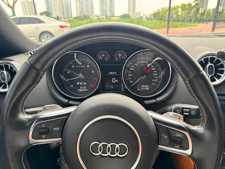 Audi TTS