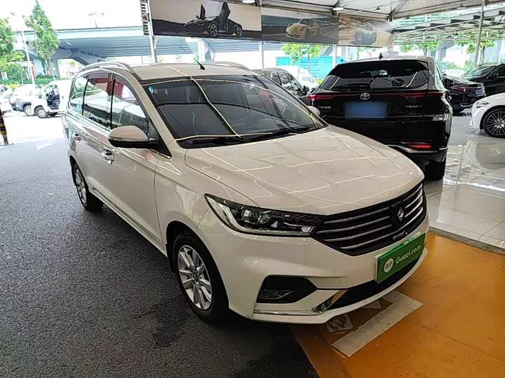 Baojun 360