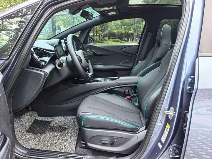 BYD dolphin