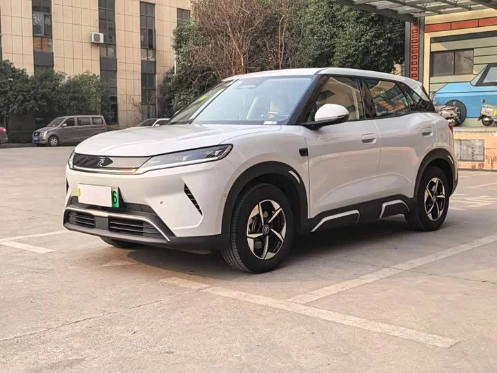 BYD Yuan UP