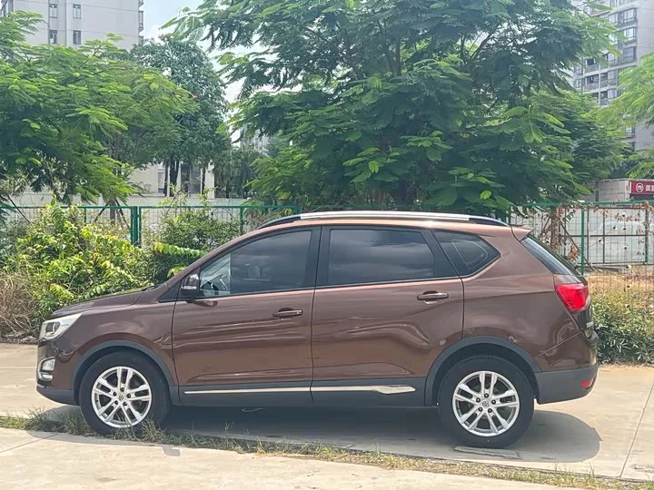 Baojun 560
