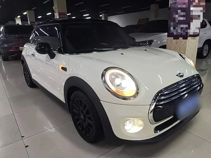 MINI 