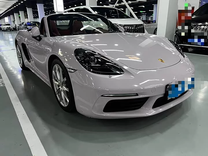 Porsche 718