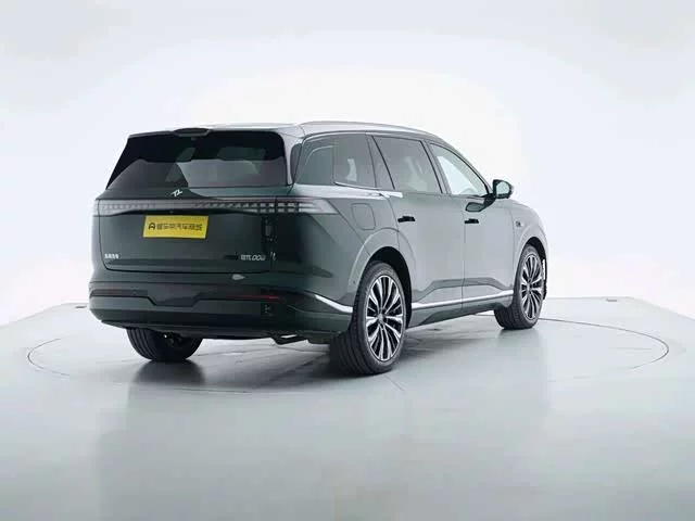Dongfeng eπ008