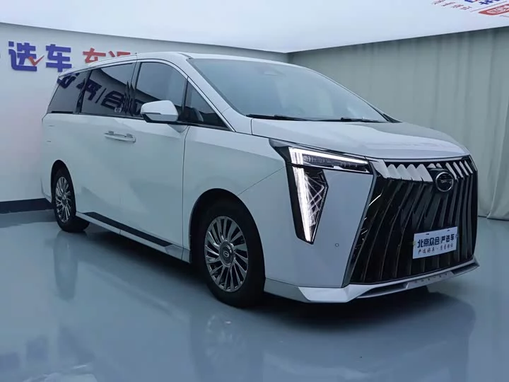 GAC Trumpchi M8