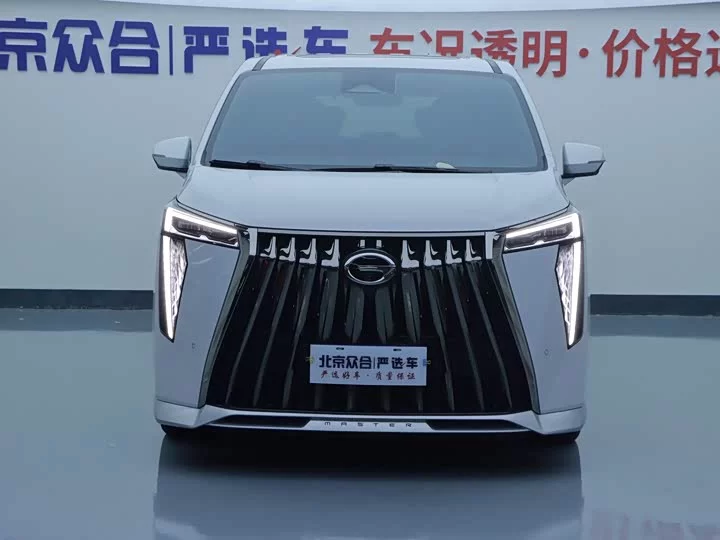 GAC Trumpchi M8