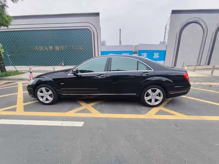 Mercedes-Benz S class