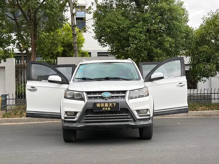 BAIC S3