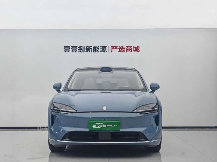 Luxeed R7