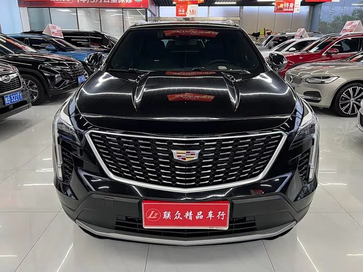 Cadillac XT4