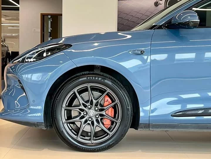 Zhiji LS6
