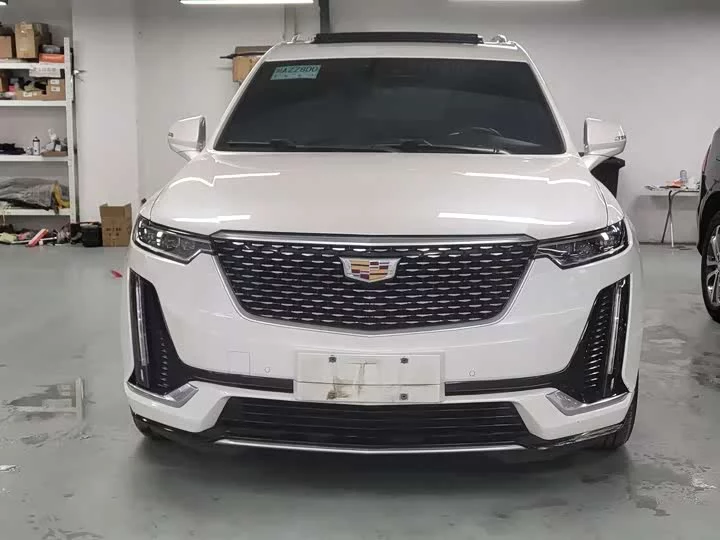Cadillac XT6