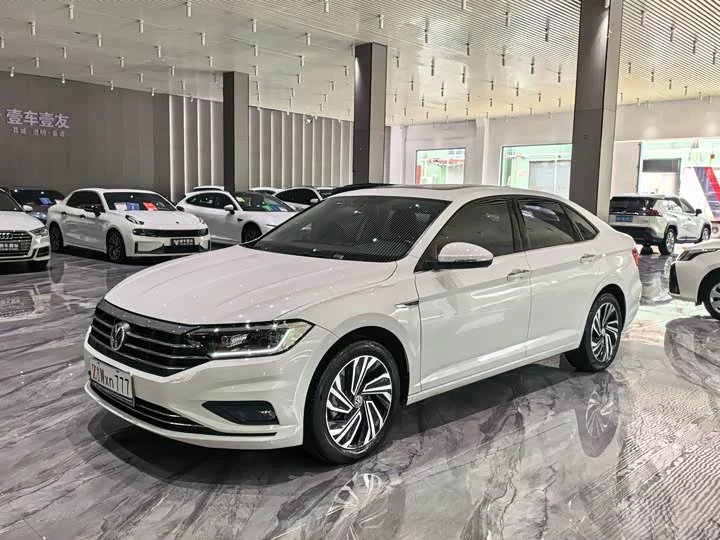 Volkswagen Sagitar