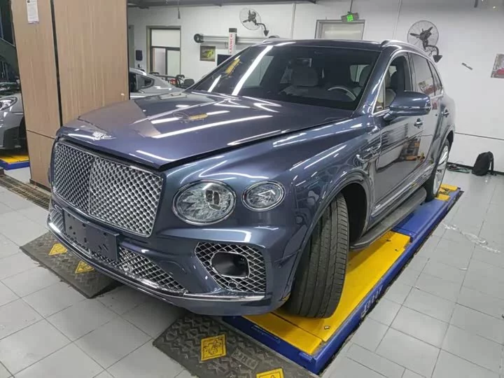 Bentley Bentayga