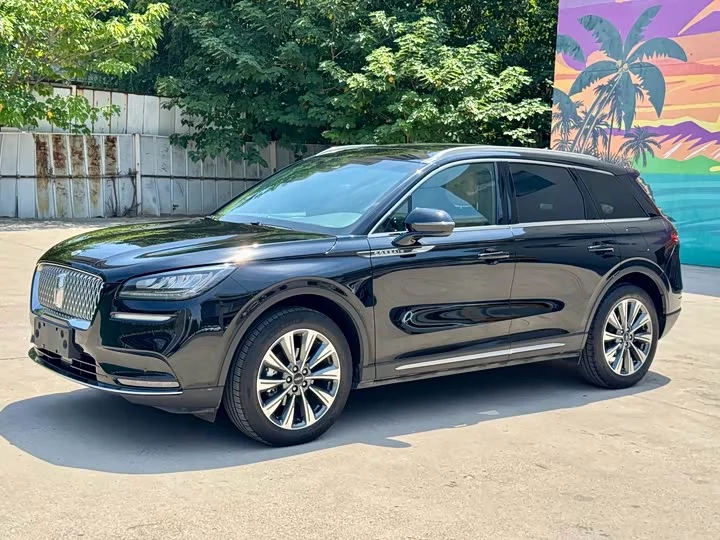 Lincoln adventurer