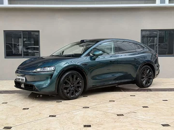 Luxeed R7