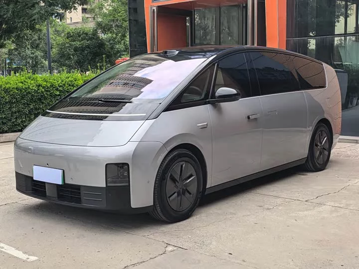 Li Ideal MEGA