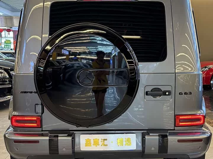 Mercedes-Benz G-rated