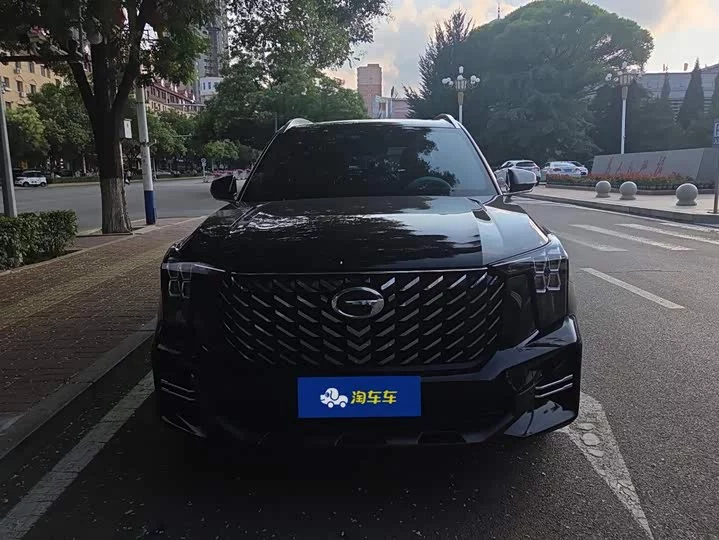 GAC Trumpchi GS8