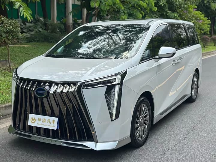 GAC Trumpchi M8