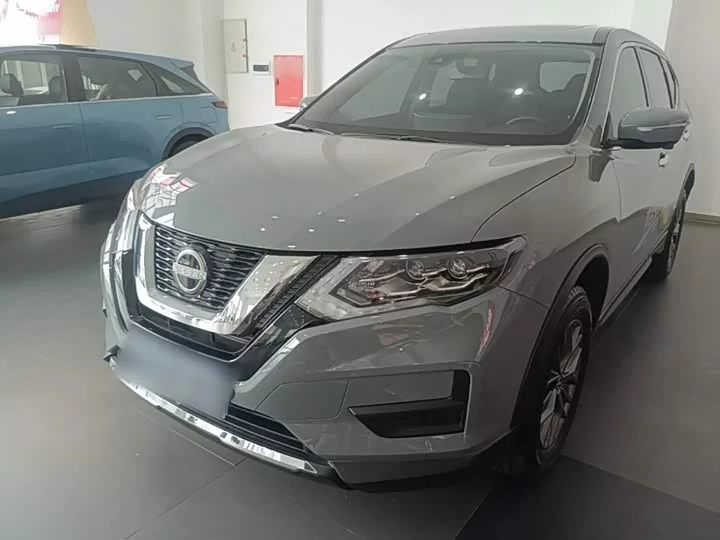 Nissan Qijun