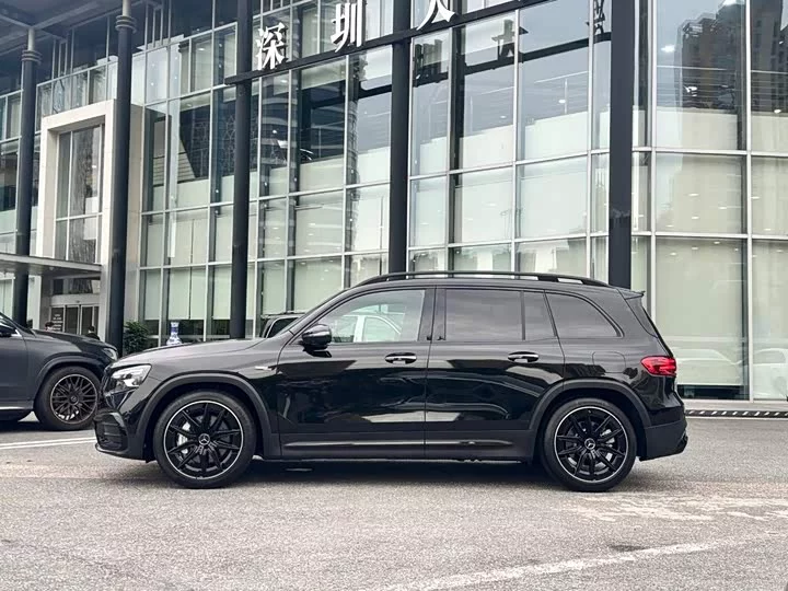 Mercedes-Benz GLB AMG