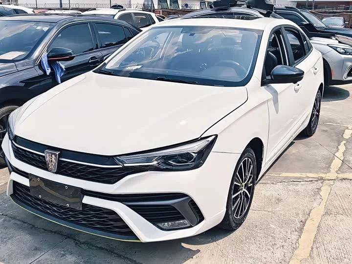 Roewe i5