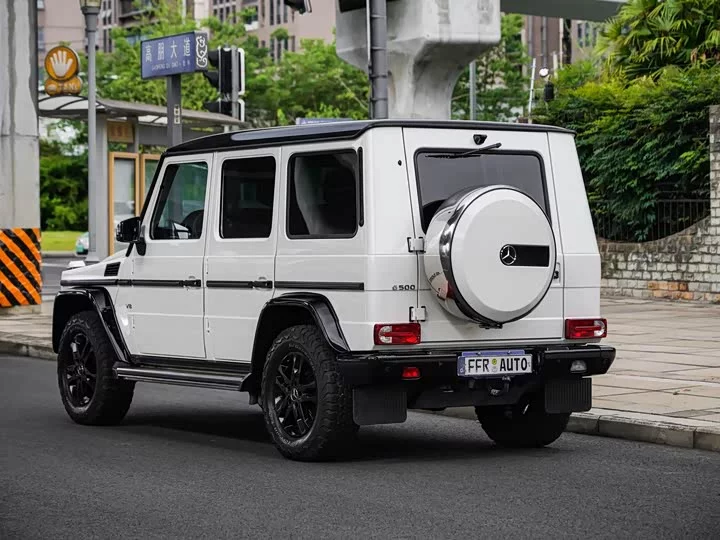 Mercedes-Benz G-rated