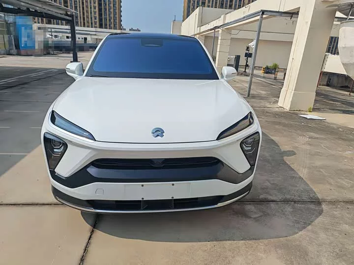 NIO EC6