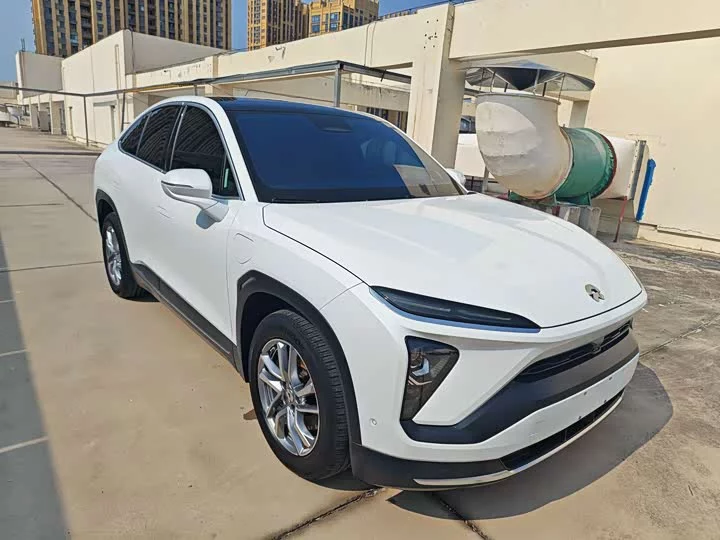 NIO EC6