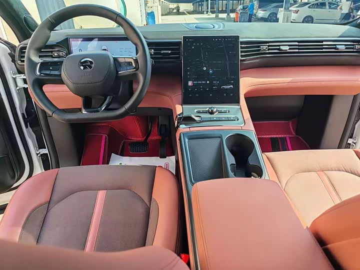 NIO EC6