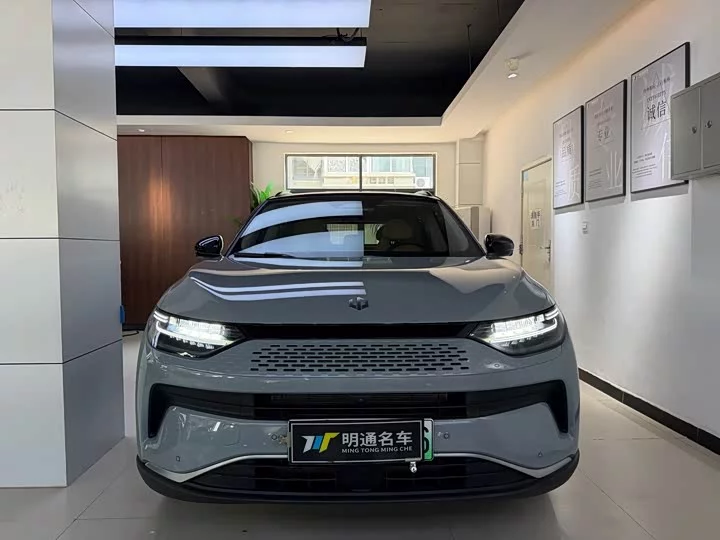 Leapmotor Zero running C11