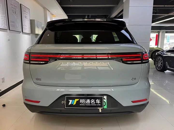 Leapmotor Zero running C11