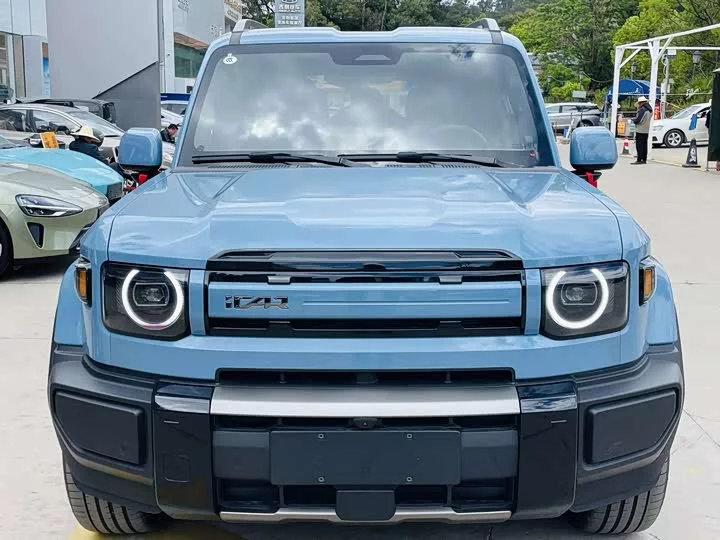 iCAR V27
