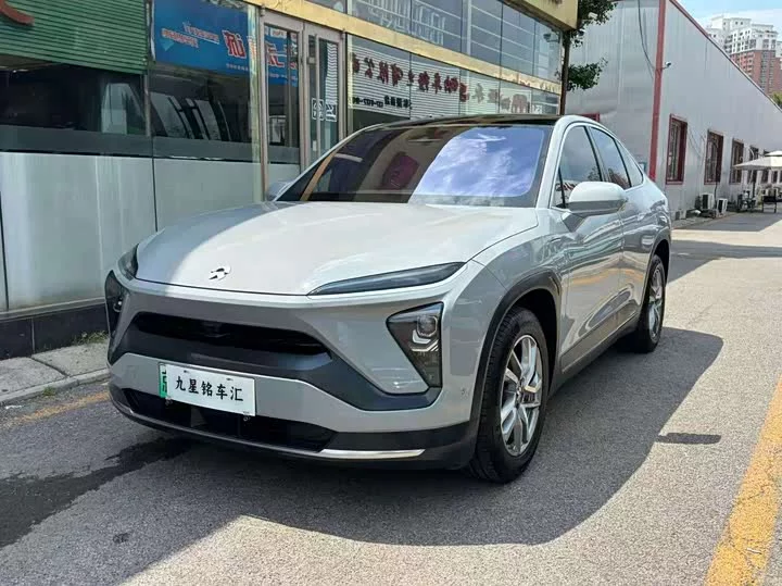NIO EC6