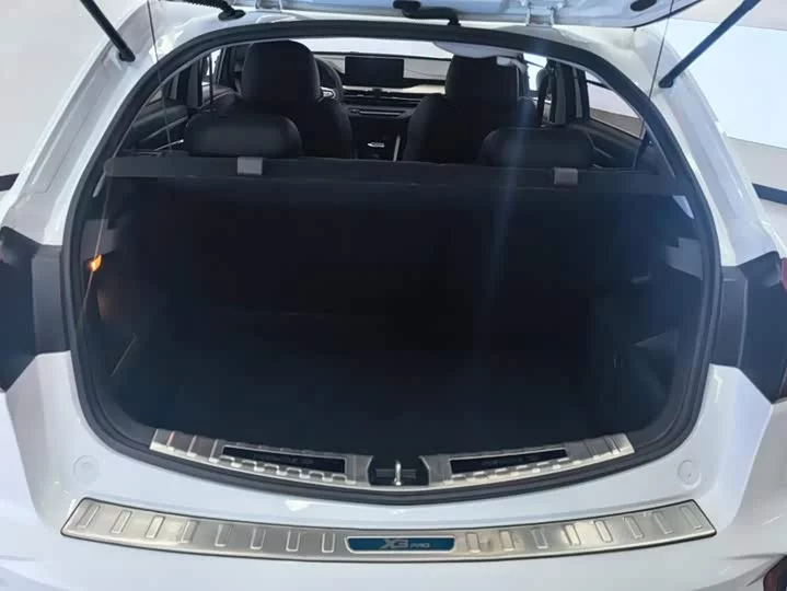 Geely Vision X3