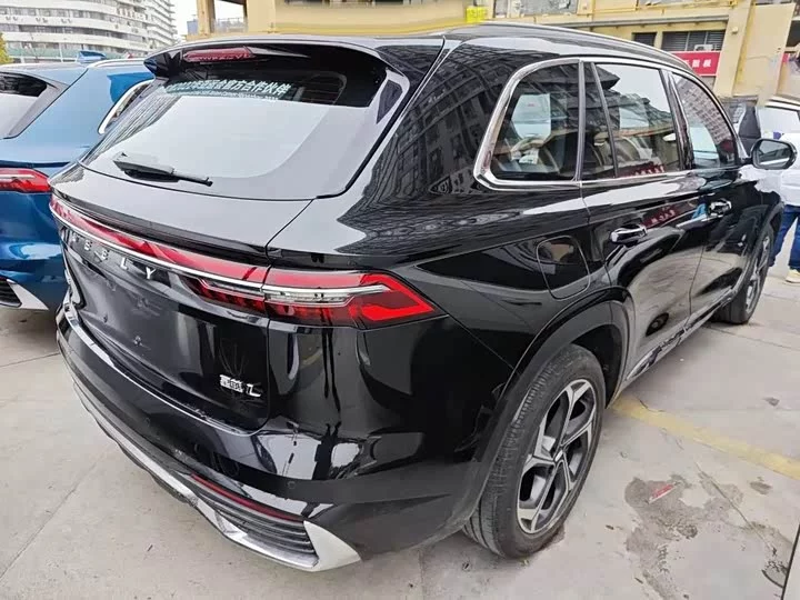 Geely Xingyue L